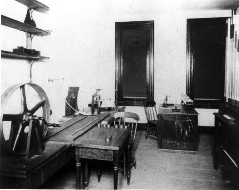 An early laboratory at Penn.