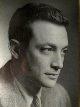 Black and white portrait of Eugene Galanter, an Assistant Professor in the area of mathematical psychology in the pre-Bush department. Galanter was a close friend and collaborator of Bush and suggested Bush as Chairman.