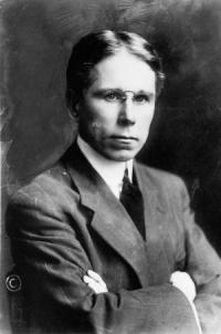 Black and white portrait of Witmer in his prime